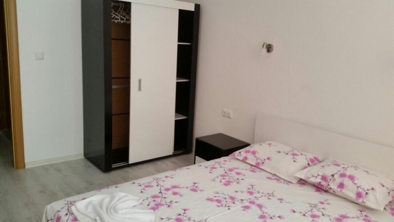 Apartamenti Eli Pomorie Kültér fotó